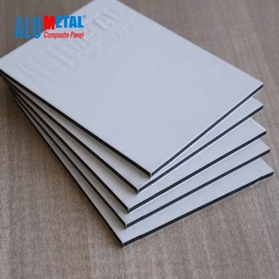 el panel compuesto de aluminio Matte Aluminum Composite Plate brillante de 2m m 4m m PE