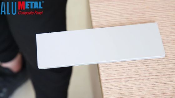 SGS antibacteriano de la luz compuesta de aluminio ignífuga exterior del panel 4M M de 1220M M ACM