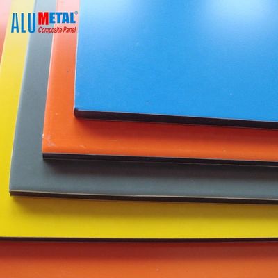 espectro compuesto de aluminio 1250m m plástico AA3003 de los paneles del material de hoja de 4m m