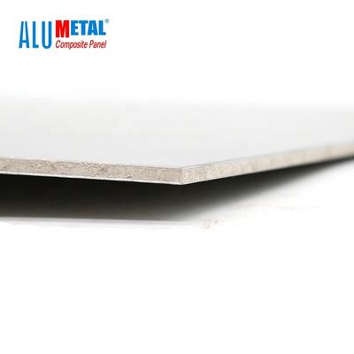 Superficie compuesta de aluminio AA1100 del espejo del revestimiento 4m m 1500m m del panel de la pared arquitectónica