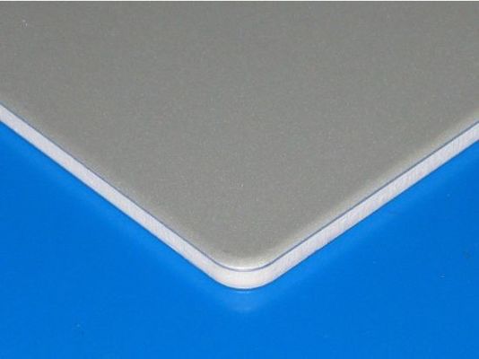 El panel compuesto de aluminio incombustible 1220x2440m m de la base del polietileno de A2 5m m