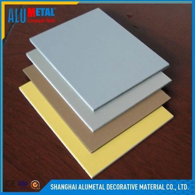 3m m que los paneles decorativos de aluminio perforados gruesos cubren anodizaron 1250m m AA3003 estático anti