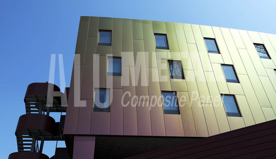 Prueba compuesta de aluminio constructiva del molde del panel 6m m del espectro